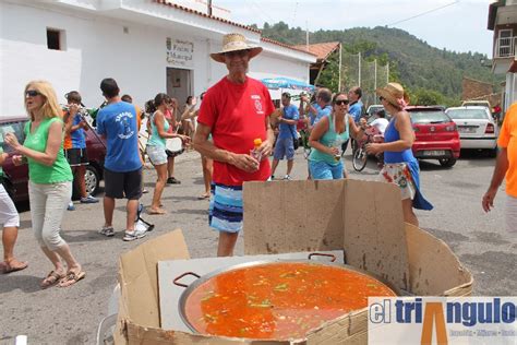 El Tri Ngulo Paellas Y Discom Vil En Las Fiestas De Toga Por Los