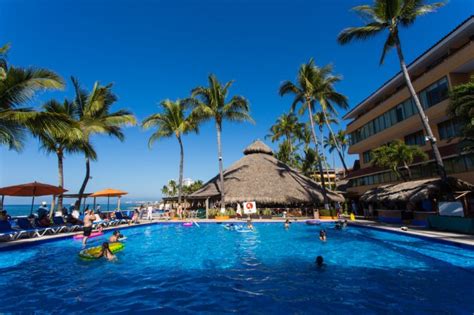 Las Palmas Beach Resort Cheap Vacations Packages | Red Tag Vacations