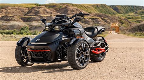 Can-Am Spyder F3 Receives Apple CarPlay and Visual Upgrades