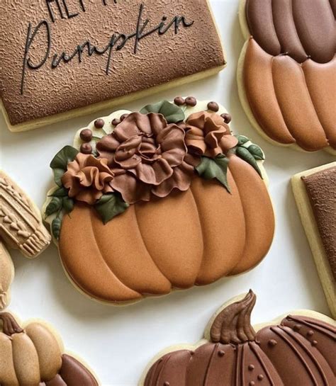 Pin By Katie Ussery On Royal Icing Cookies Fall Decorated Cookies