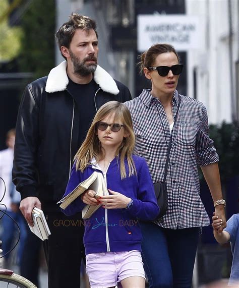 Ben Affleck And Jennifer Garner Out In London With Their Daughter