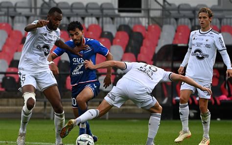 L Us Concarneau Commence Son Aventure En Ligue Par Un Nul Contre