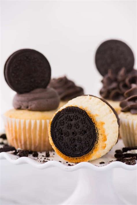 Oreo Bottom Cupcakes Oreos Baked Into The Bottom Of Cupcakes