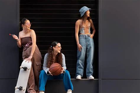 Gen Z Fashion Trends A Guide For Millennials Fashion Week Online®