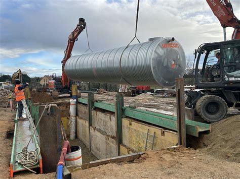 Simandre Une Cuve De Récupération D’eau De 60 000 Litres A été Installée