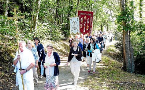 Notre Dame de Pitié Un pardon avec ferveur Le Télégramme