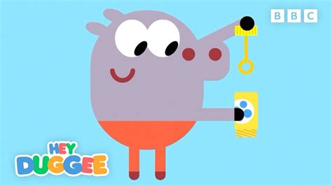 Lets Blow Some Bubbles 🫧 The Bubble Badge Hey Duggee Youtube