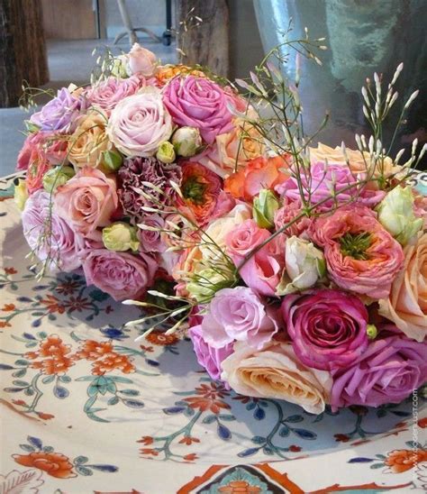 Pin By La Figlia Dei Fiori On Bouquet Floral Floral Wreath Bouquet