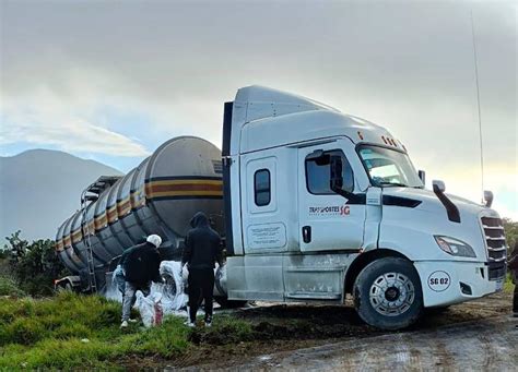 Aseguran Pipa Con Mil Litros De Hidrocarburo Diario V A Libre