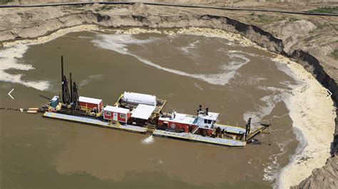 Army Corps Of Engineers Awards Dredging Bid On West Fork Emergency