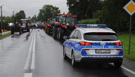 DZIŚ ROLNICY MAJĄ PROTESTOWAĆ NA DROGACH WOJEWÓDZTWA