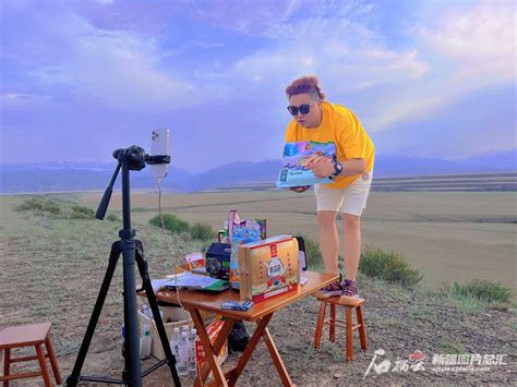 创富故事丨“奎屯鸽子”：直播间虽小，但梦想很大 -天山网 - 新疆新闻门户