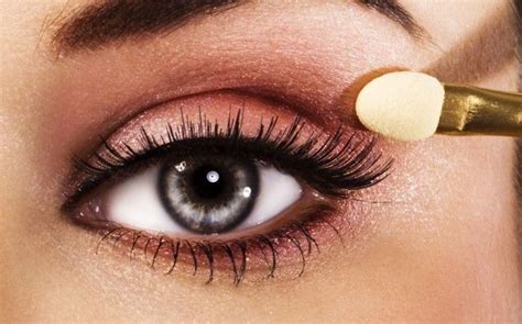 55 Augen Make Up Tipps für glänzenden Look zum Erstaunen Graue augen