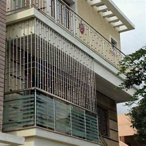 Plain Design Steel Balcony Railing Size Various Sizes Are Available At