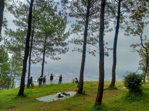 Paralayang Bukit Sempu Destinasi Wisata Yang Cocok Untuk Para Pecinta