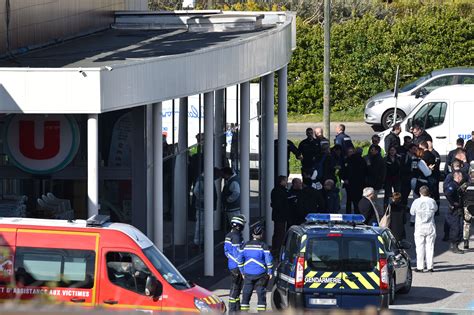 Attentats De Trèbes Et Carcassonne Cinq Personnes En Garde À Vue Dans