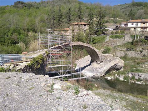 Borghetto D Arroscia Iniziati I Lavori Di Restauro Del Ponte