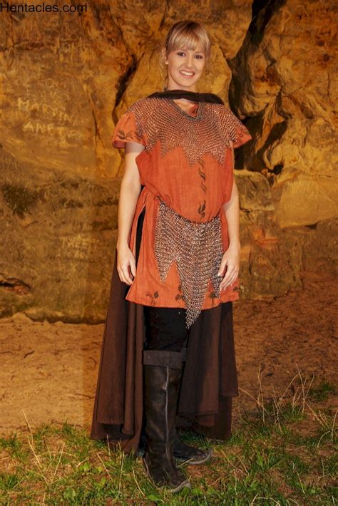 Natalli Diangelo Meets Her Secret Lover In A Cave For Anal Sex Photos