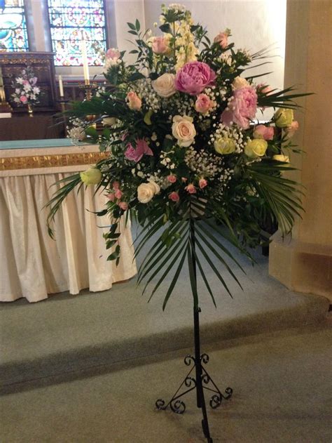 Church Flowers Pedestal Wedding Flowers Arrangement Christmas Tree