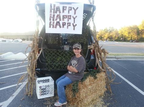 Duck Dynasty Trunk Or Treat Creation Trunk Or Treat Duck Dynasty