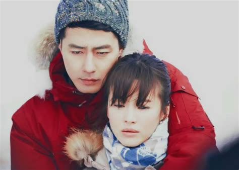 Bộ ảnh của Song Hye Kyo trong phim Gió Đông Năm Ấy hot trở lại Saostar vn