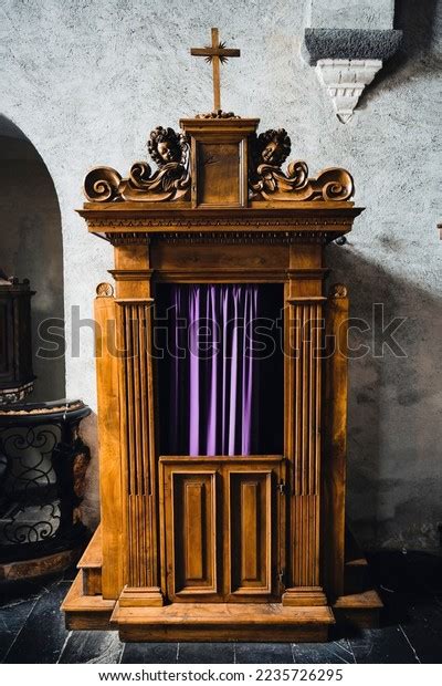 Best Enclosed Booth Royalty Free Images Stock Photos Pictures