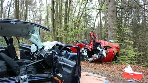 Drei Schwerverletzte Nach Frontalcrash Auf B47 Im Odenwald