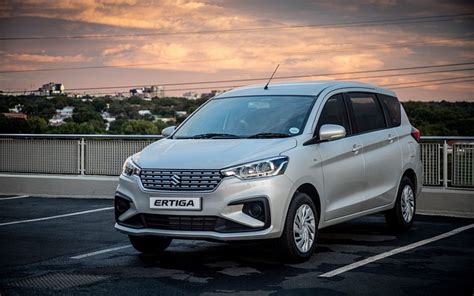 car taxi cab  photo  pixabay