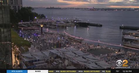 Diner En Blanc Returns To Original Nyc Home Cbs New York