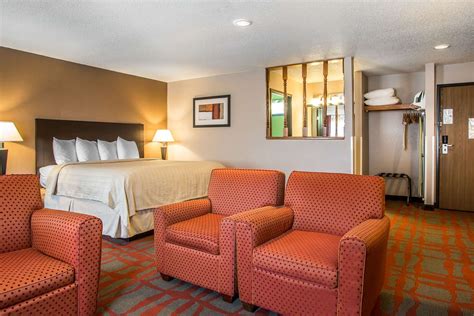 Quality Inn & Suites West Bend, WI - See Discounts