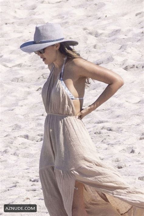 Jessica Alba Sexy Spotted Showing Off Her Sizzling Bikini Body At A Beach In Mexico AZNude