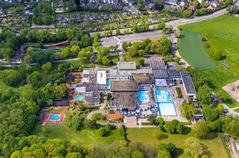 Luftaufnahme Herne Therme Und Schwimmbecken Am Freibad Der