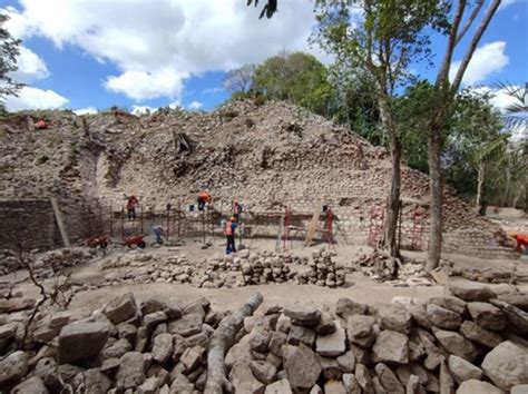 Hallan Doble Entierro En Antiguo Dep Sito De Agua En Ekbalam Asich