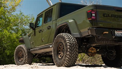 Lock Off Road Wheels Lunatic Matte Bronze With Matte Black Ring