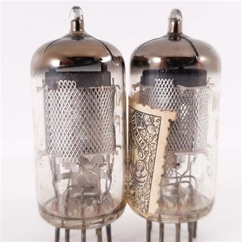 2 X EF86 MINIWATT TUBE 1950s PHILIPS PROD MESH PLATE CX ENA