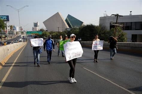 Liberan Garza Sada Tras 2 Horas De Bloqueo