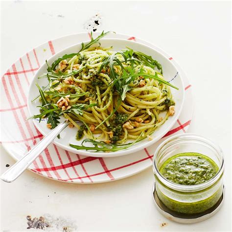 Spaghetti Mit Walnuss Pesto Thermomix Rezept ESSEN UND TRINKEN