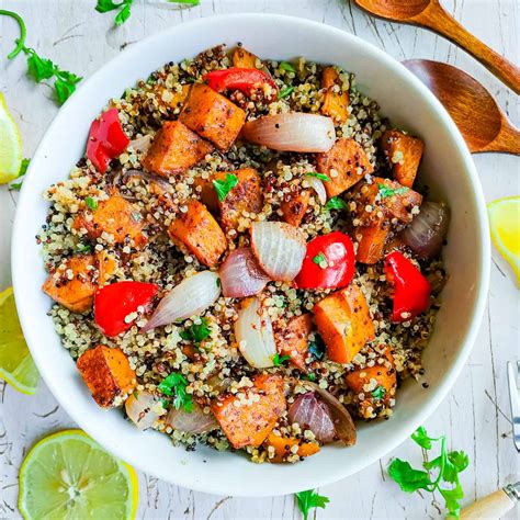 Roasted Pumpkin Quinoa Salad Pumpkin Spice Dressing Go Healthy Ever