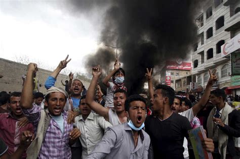 Yemen Descends Into Chaos As Foreign Minister Seeks Help From Neighbors The Two Way Npr