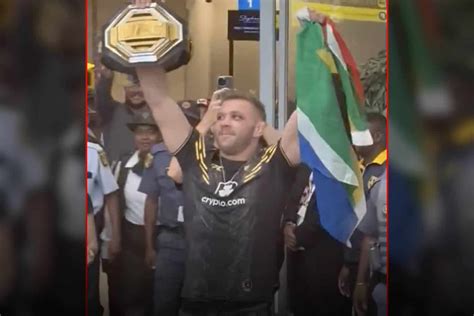 Watch Dricus Du Plessis Gets Hero S Welcome At Or Tambo Airport Video