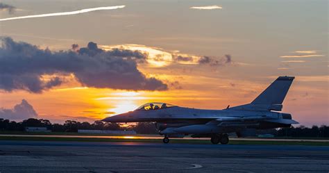 Testers Lightning To Strike At Night Next Week Eglin Air Force Base