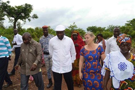 Programme National Dinvestissement Agricole Pnia Le Ministre