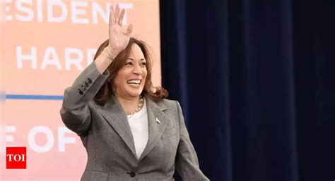 Secret Service Agent Protecting US Vice President Kamala Harris Removed