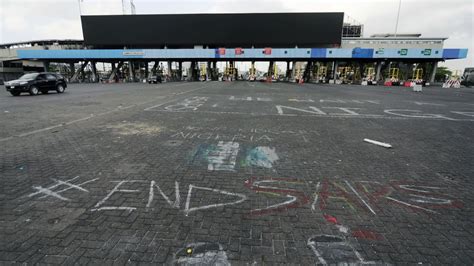 Nigerian Army at the Lekki Toll Gate | Council on Foreign Relations