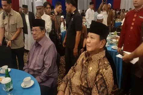 Hadiri Peringatan Tahun Tsunami Aceh Prabowo Disambut Sby Dan Ahy