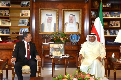 Kuna Foreign Minister Sheikh Sabah Al Khaled Receives Outgoing