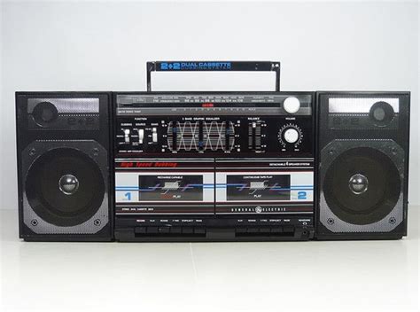 Vintage 80s General Electric Boombox Ghetto Blaster