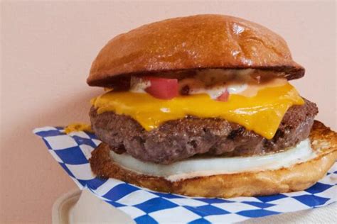 Best burgers in L.A.: smashburgers, vegetarian and more - Los Angeles Times