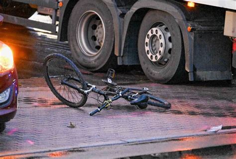 Update zum tödlichen Unfall in Markranstädt Fahrradfahrer wird von PKW