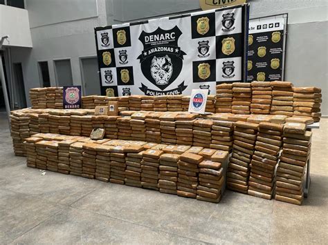 Polícia Civil do AM apreende mais de meia tonelada de maconha avaliada